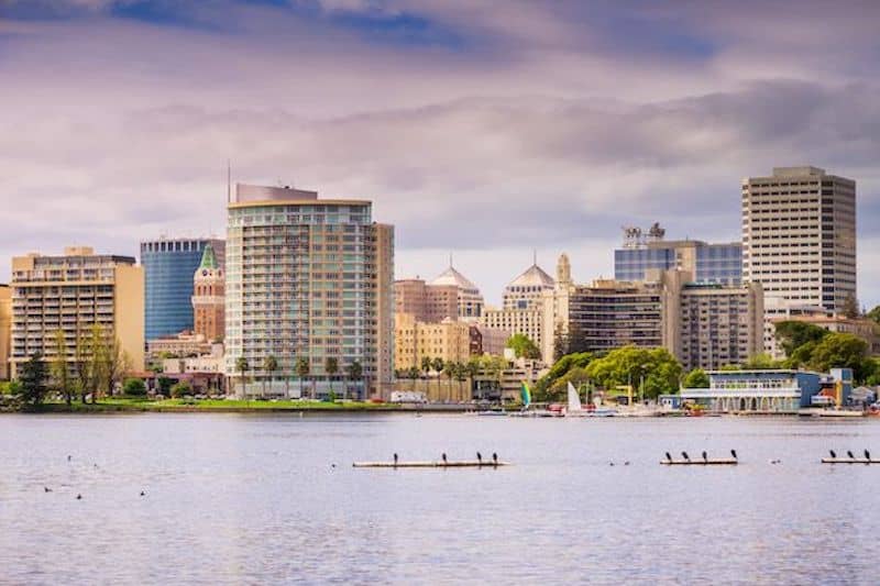 Water horizon line view of Oakland.