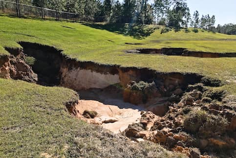 Sinkhole in Florida.